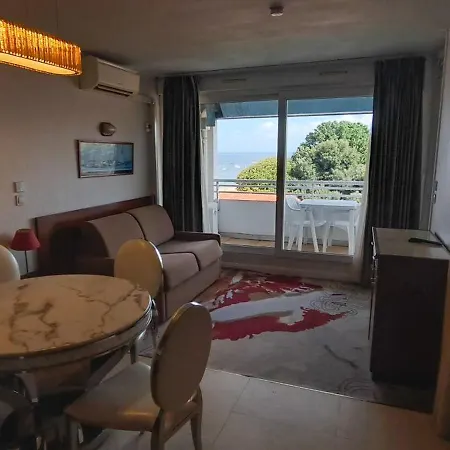 Appart-hôtel Le Trianon