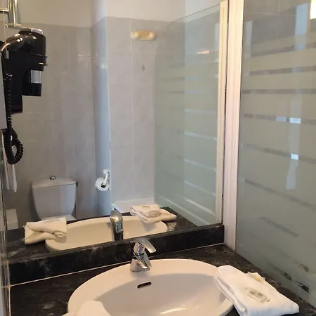 Le Trianon 3* Αρασόν