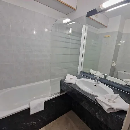 Le Trianon 3* Αρασόν