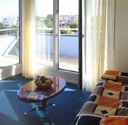 Le Trianon Lejlighedshotel 3*
