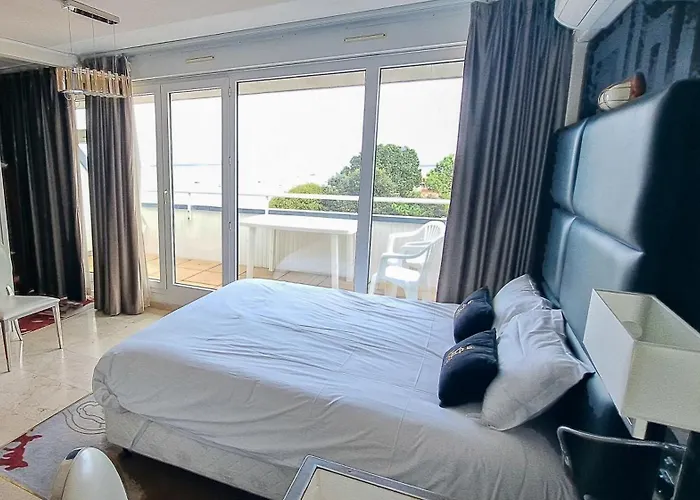 Le Trianon Lägenhetshotell Arcachon