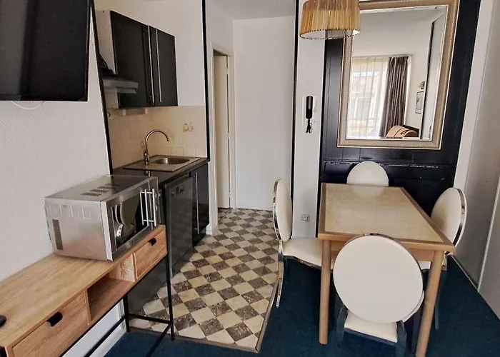 Le Trianon Lägenhetshotell Arcachon