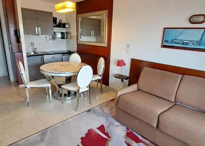 Aparthotel Le Trianon