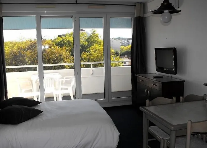 Aparthotel Le Trianon 3*