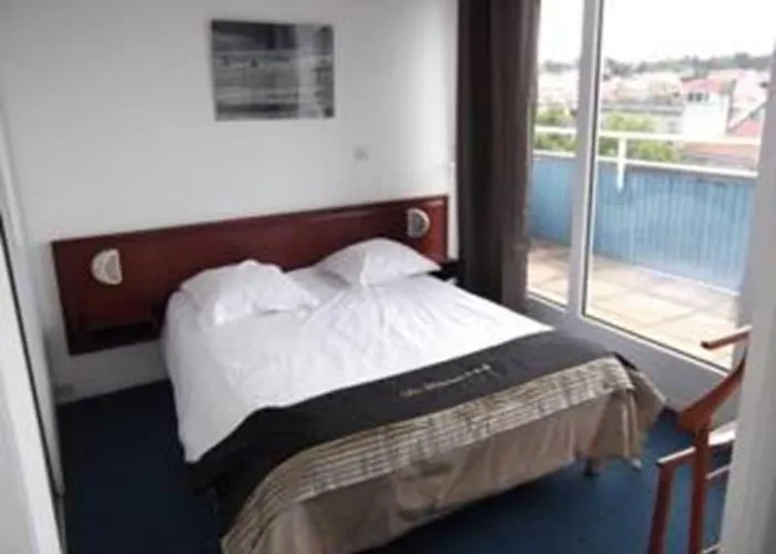 Le Trianon Aparthotel 3*